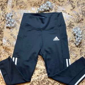 ADIDAS
Women's AEROREADY High-Waist Cropped Leggings